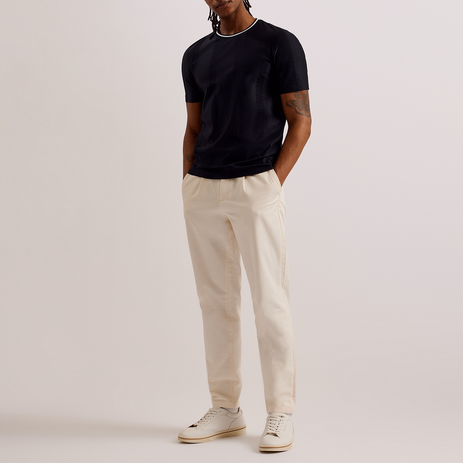 Rousel Jacquard Slim T-Shirt