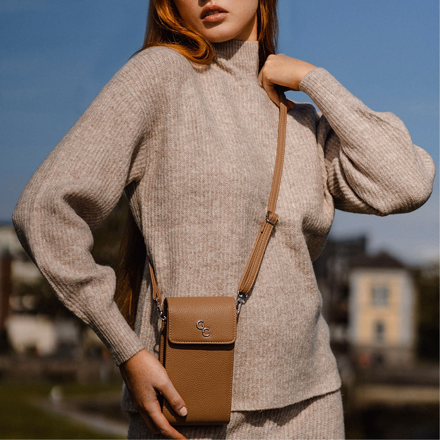 Mini Cross Body Biscuit