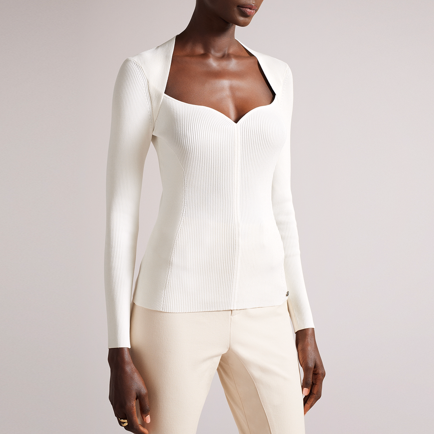 Helenh Sweetheart Neckline Knitted Top