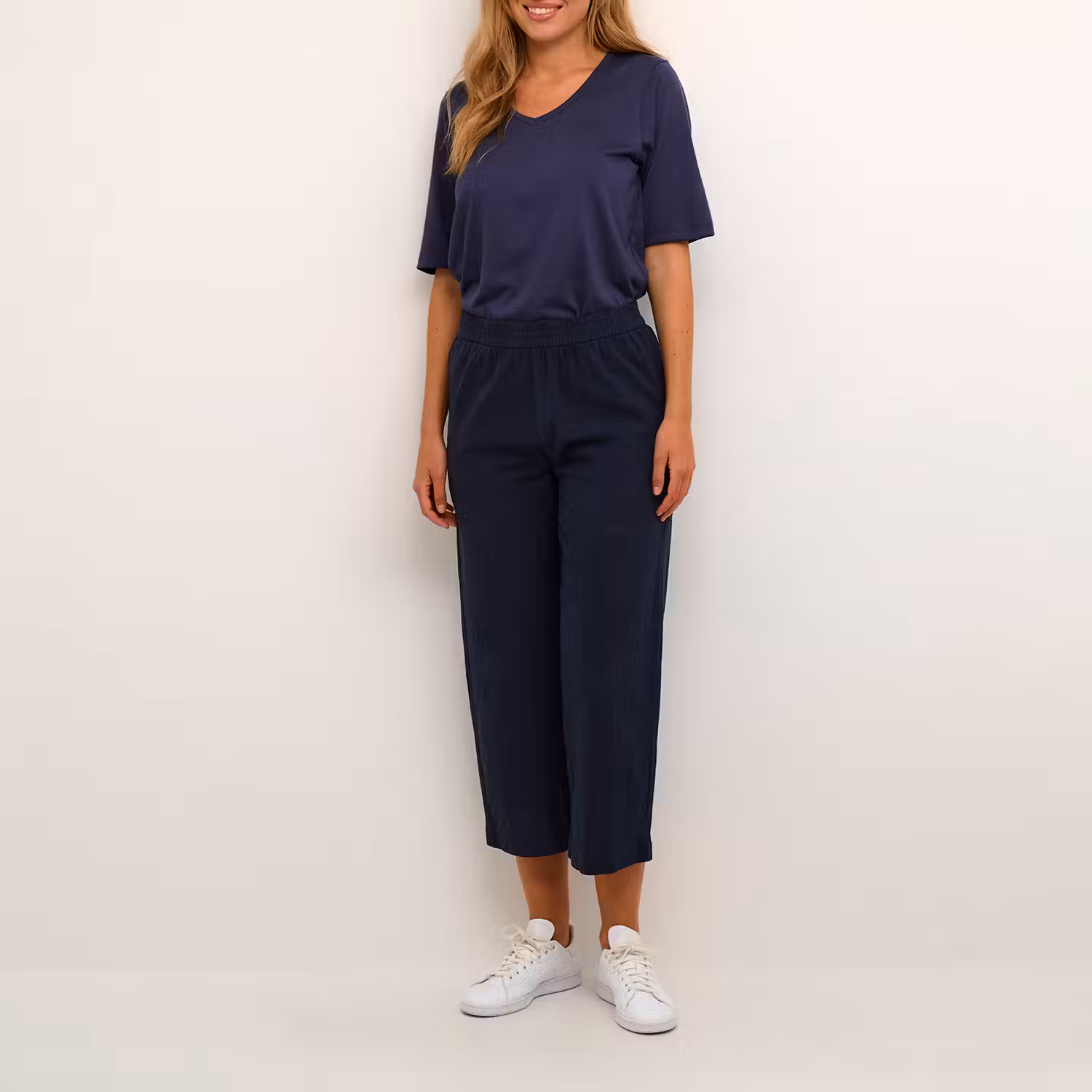 Naya Cropped Joggers