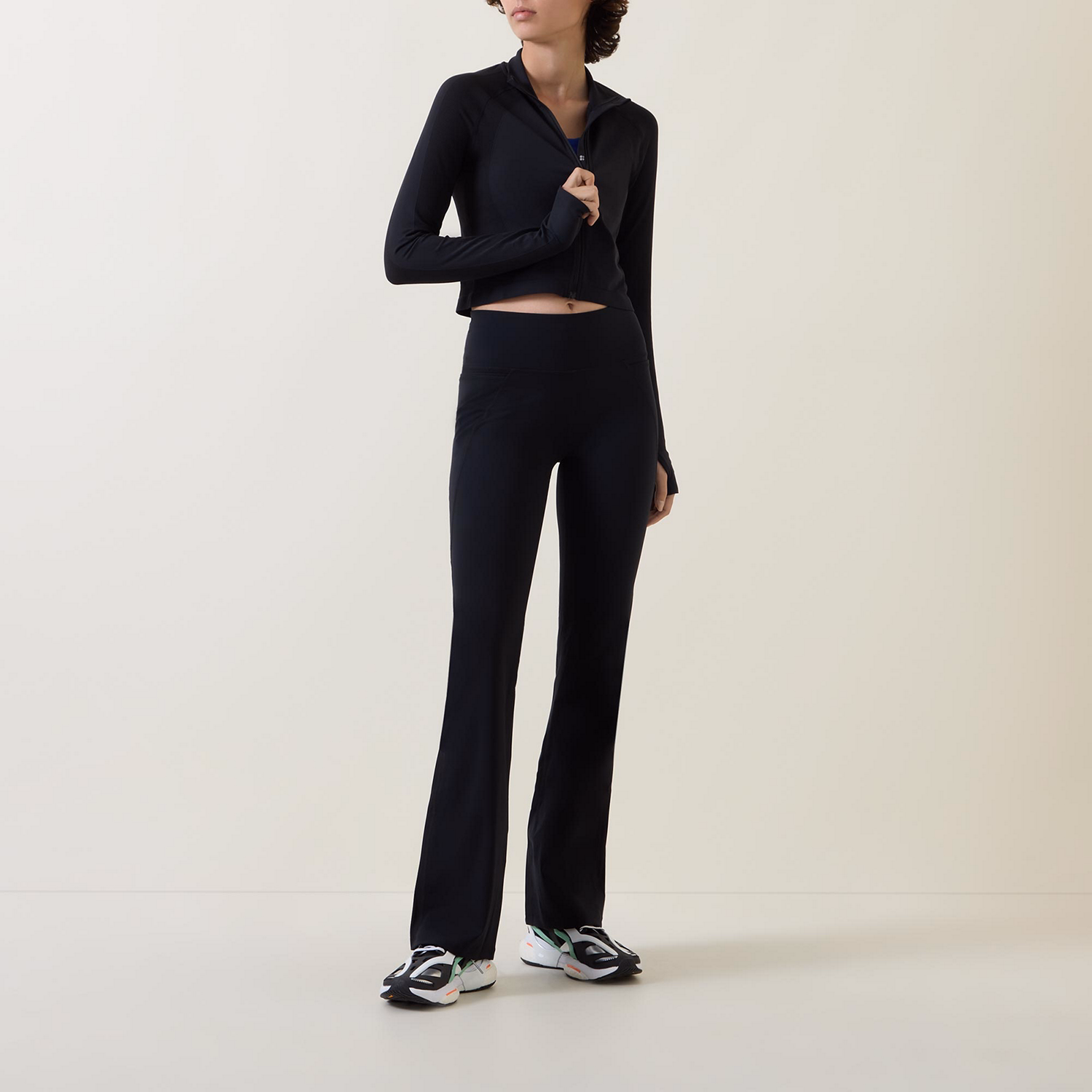 Athlete Cropped Seamless Gym Zip-Up Top