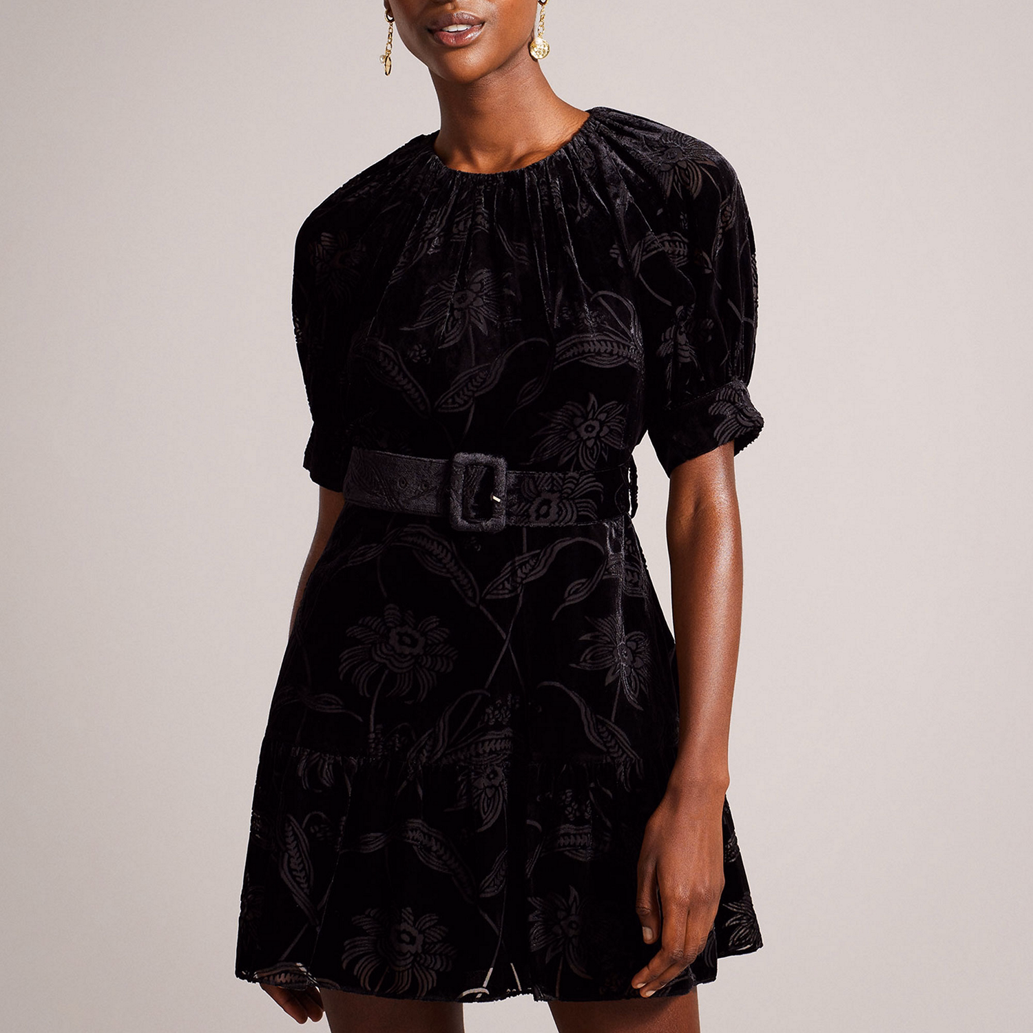 Tilliiy Puff Sleeves Velvet Mini Dress