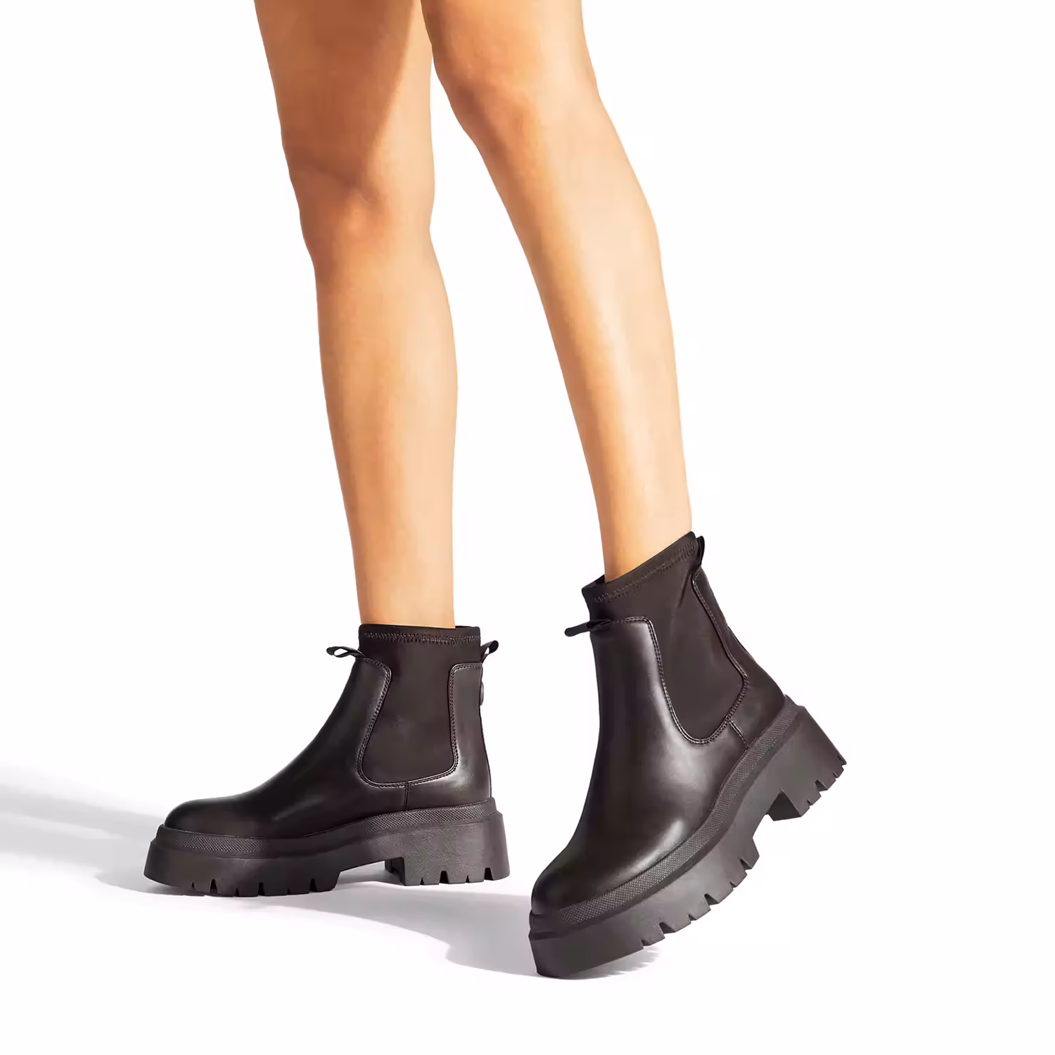 Thea Chelsea Boots