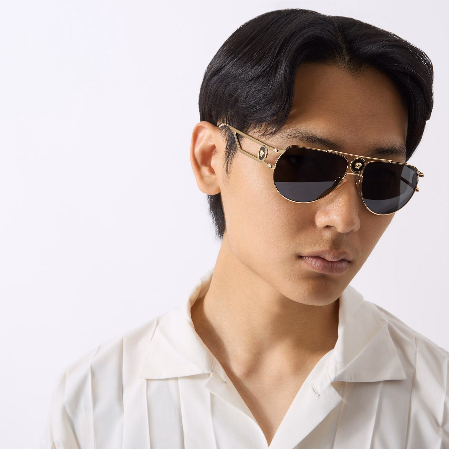 Pilot Sunglasses 0VE2225