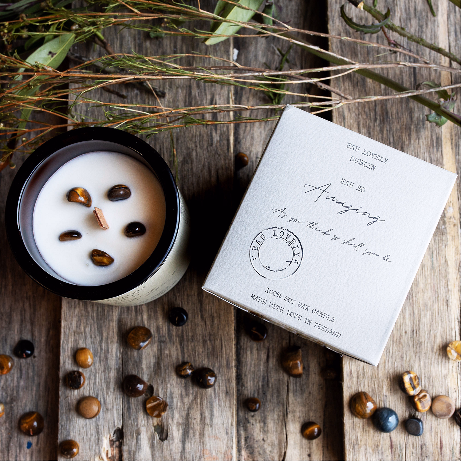 Eau So Amazing Tiger Eye Gemstone Candle