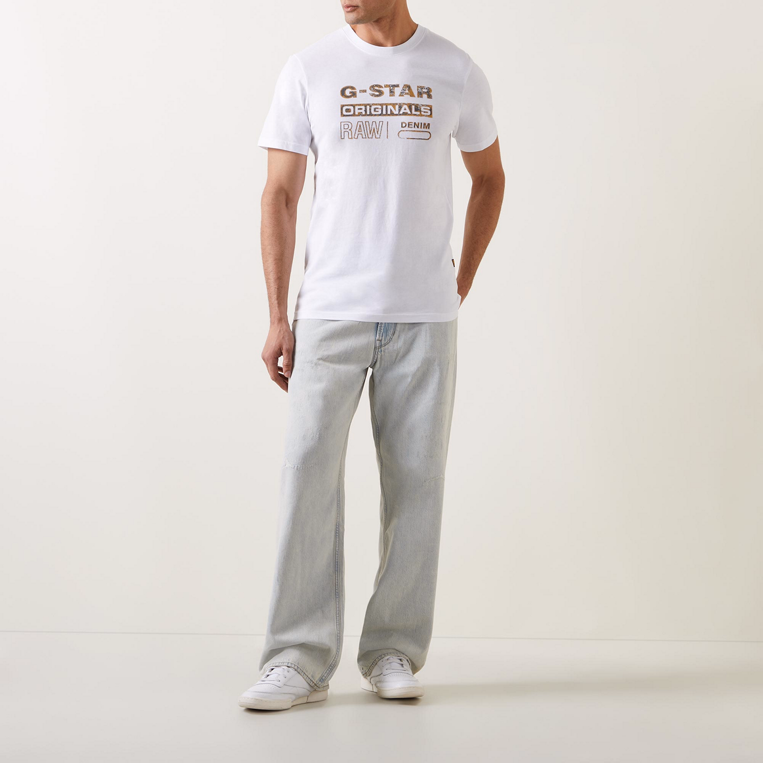 Distressed Originals Logo T-Shirt