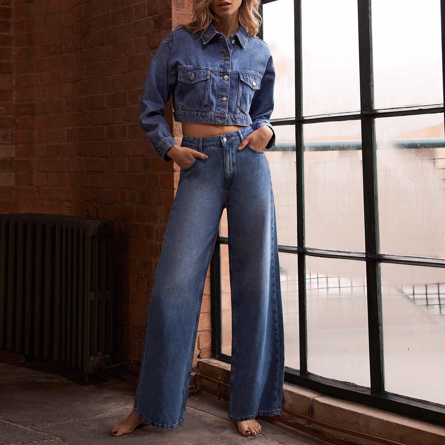 High-Rise Wide Leg Jeans