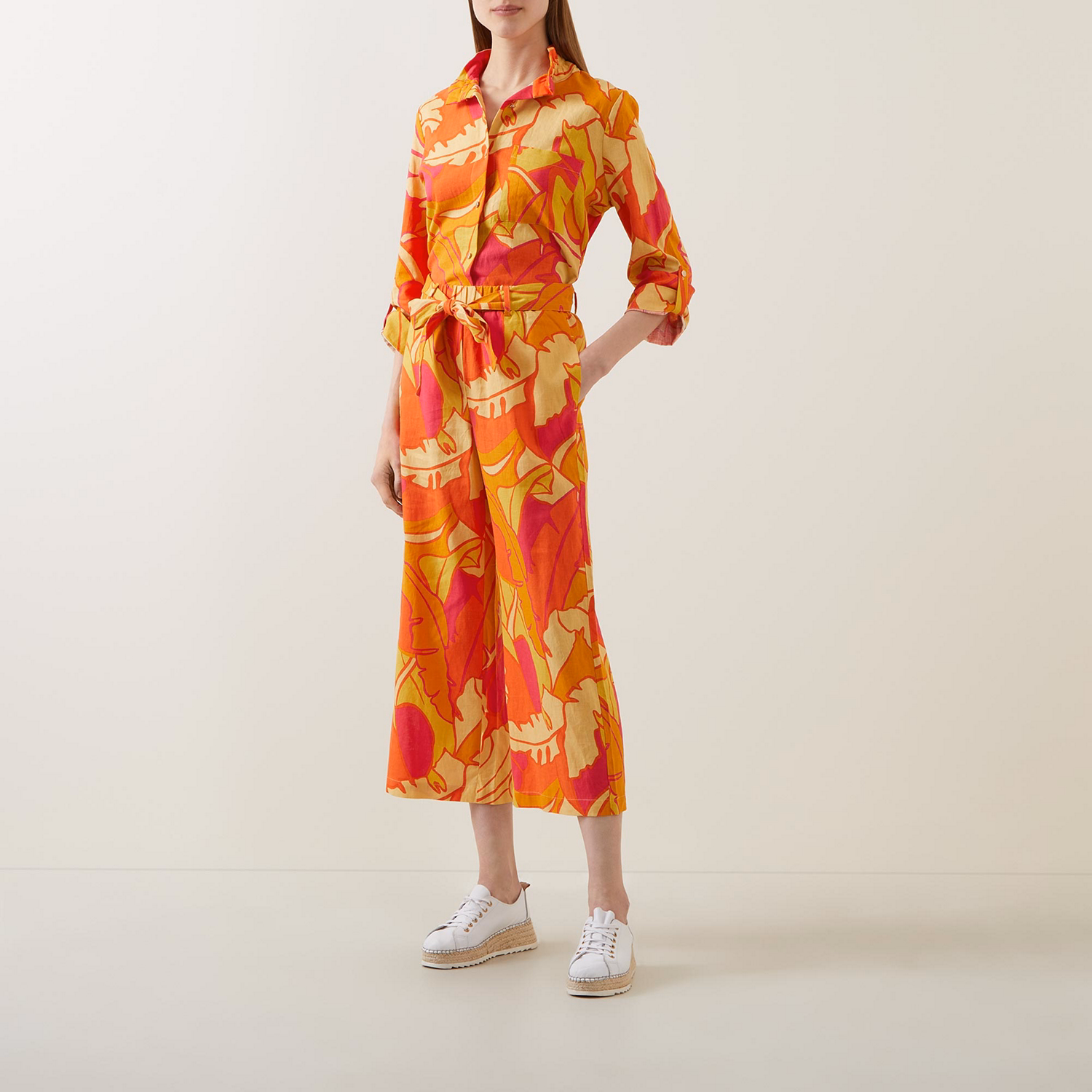 Leaf Print Cropped Trousers