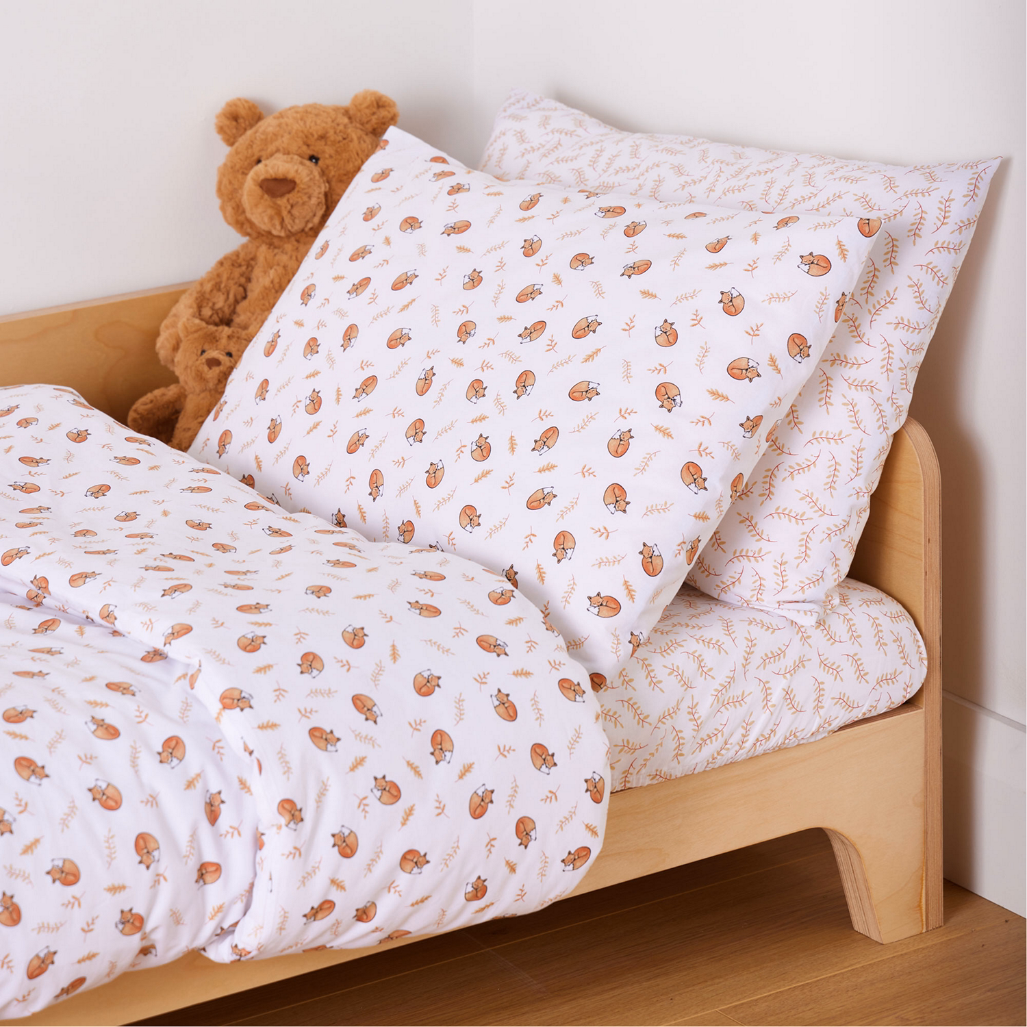200 Thread Count Sleeping Fox Duvet Set