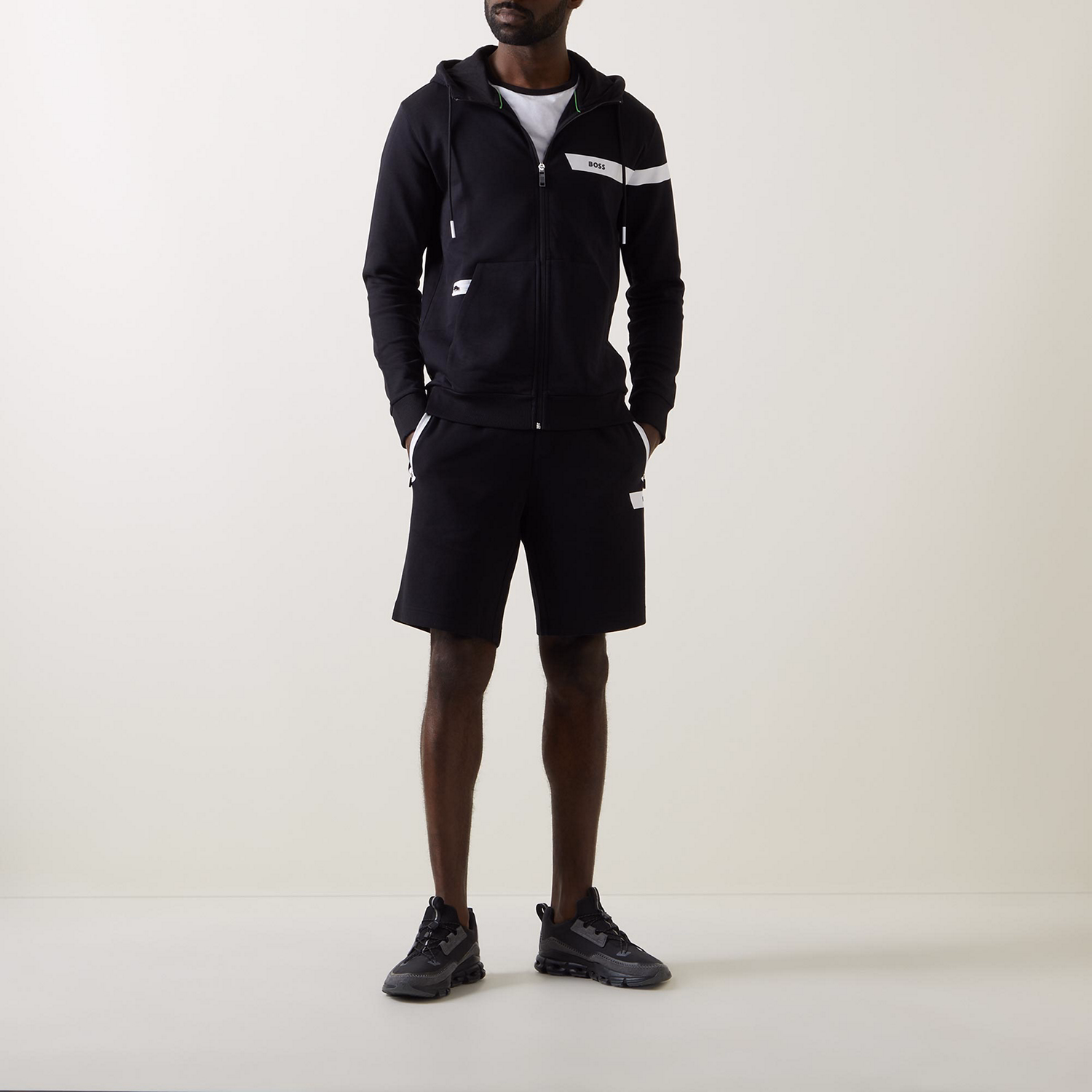 Headlo Graphic Stripe Shorts