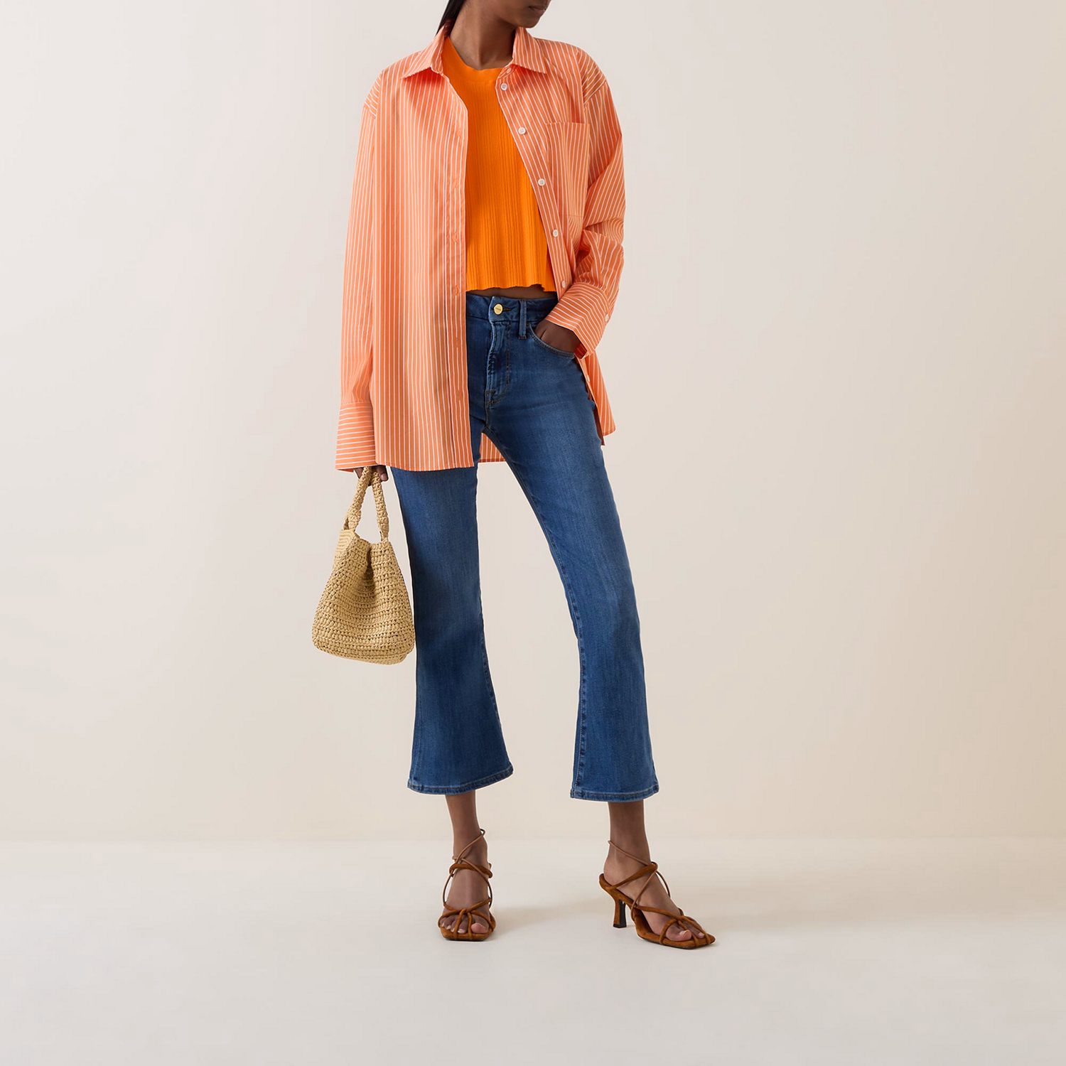 Le Crop Mid Rise Mini Bootcut Jeans