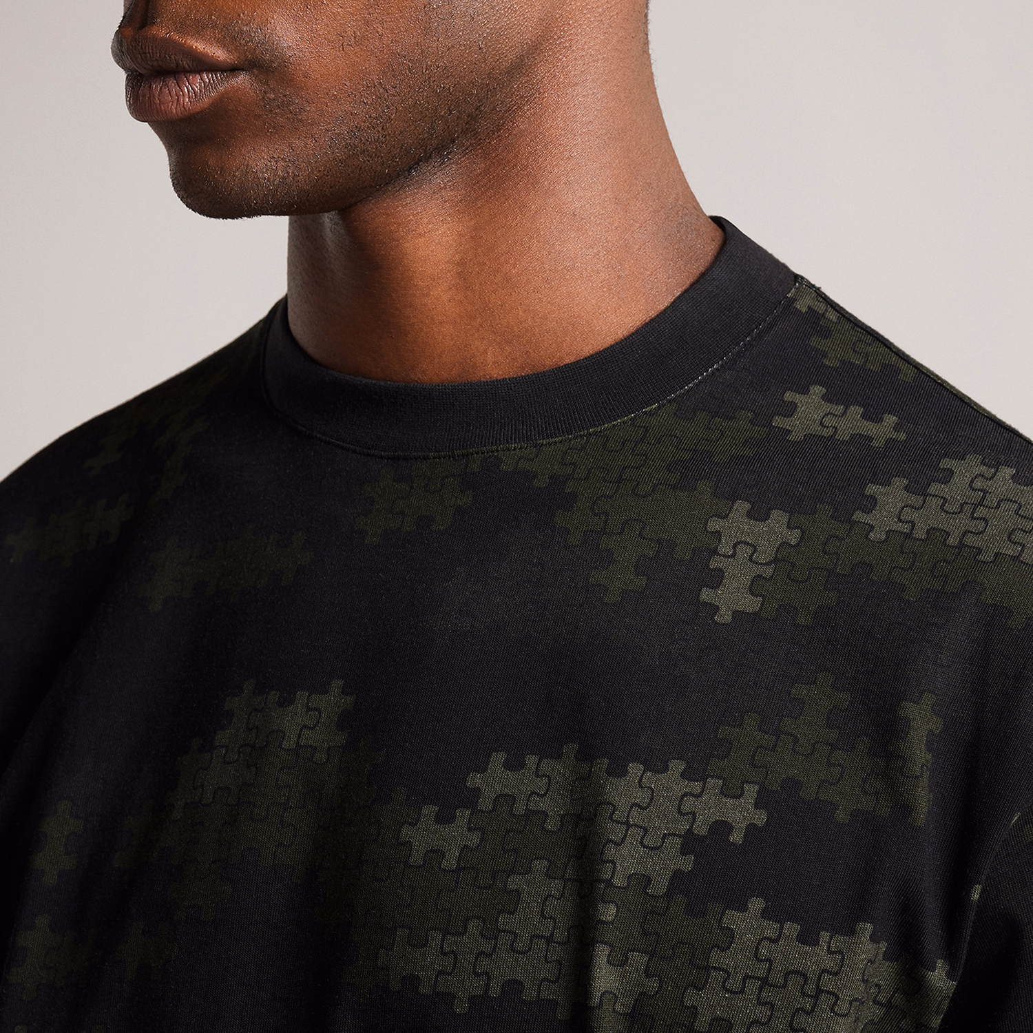 Tugo Jigsaw Printed Relaxed T-Shirt