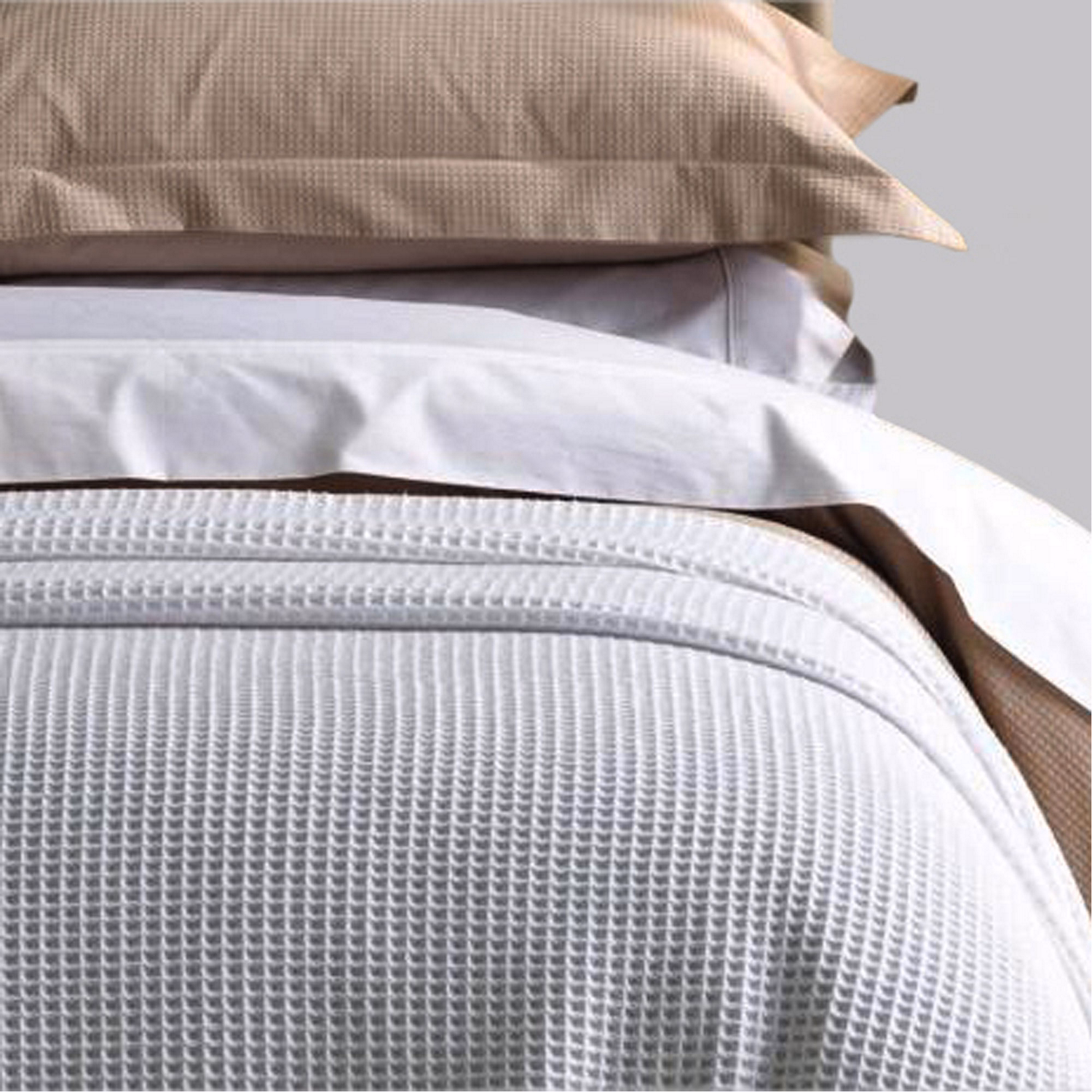 Allure Sedona Waffle Throw White