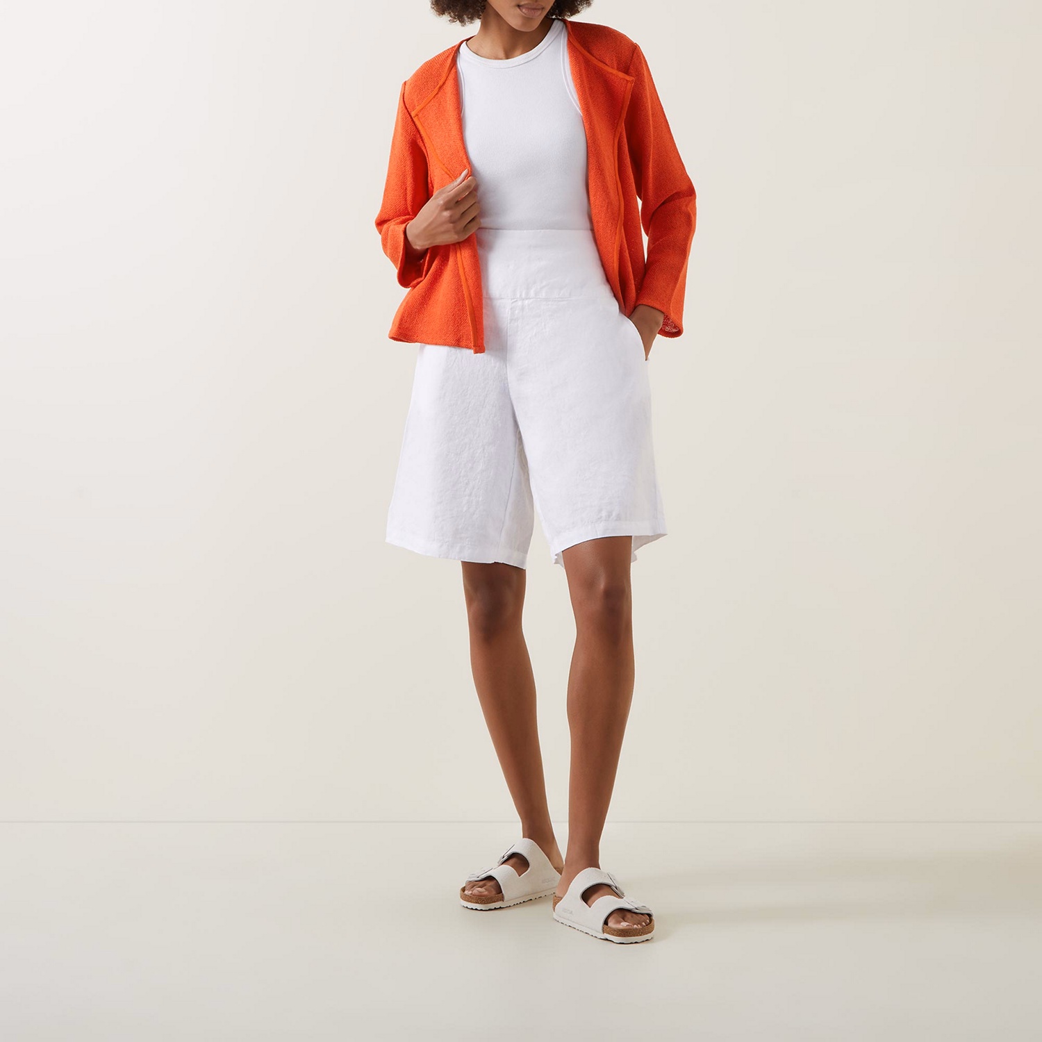 Pinja Straight-Leg Shorts