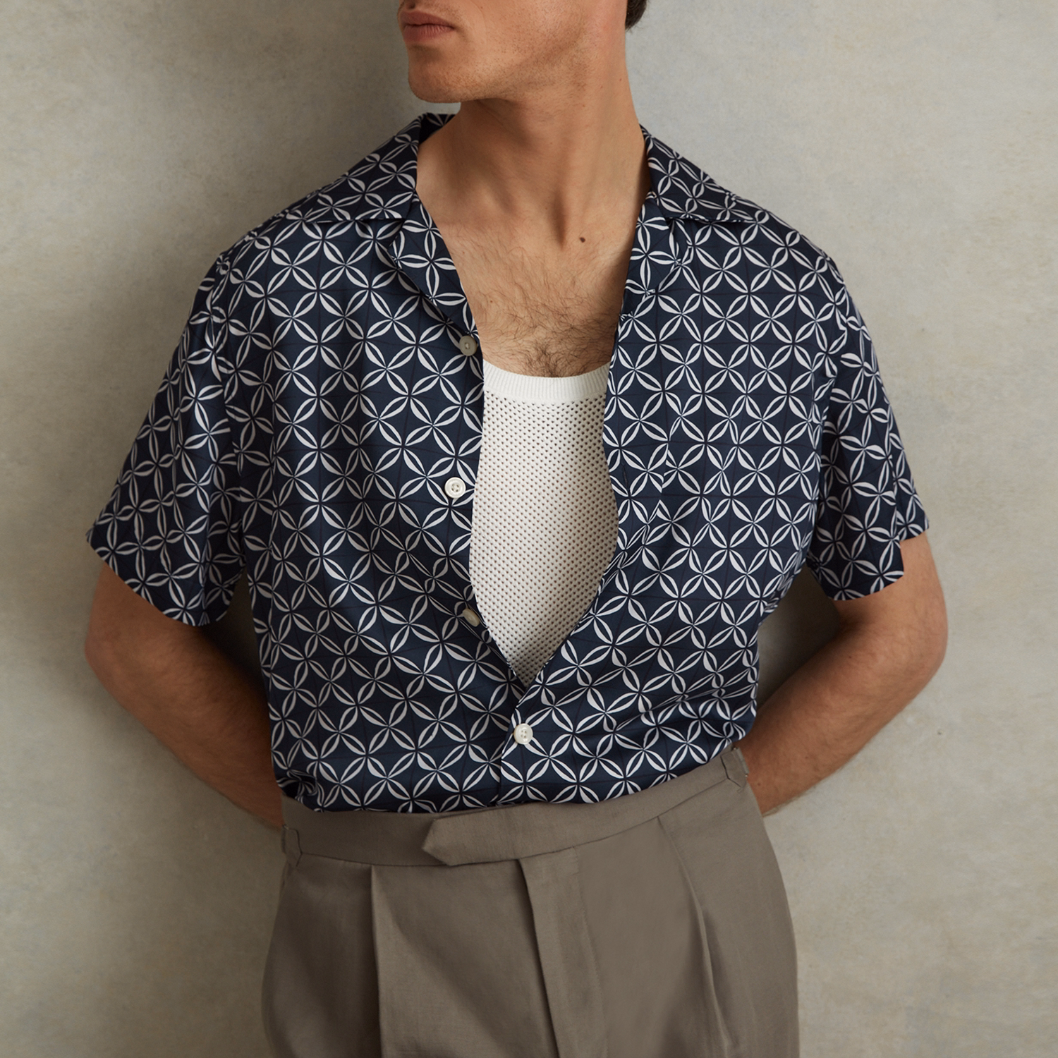 Tintipan Floral Regular-Fit Casual Shirt