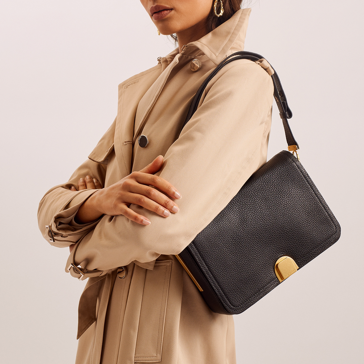 Imielly Lock Detail Baguette Shoulder Bag