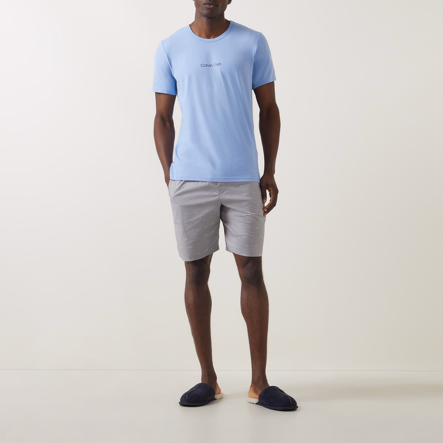 Logo T-Shirt & Shorts Pyjama Set