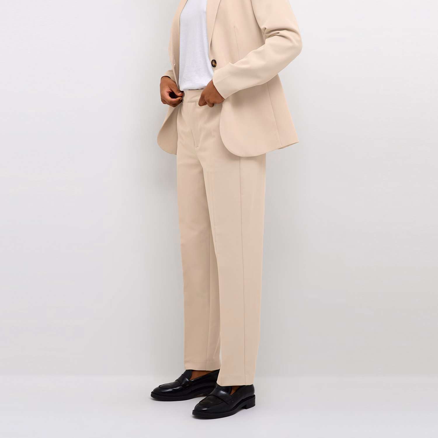 Sakura High-Rise Trousers