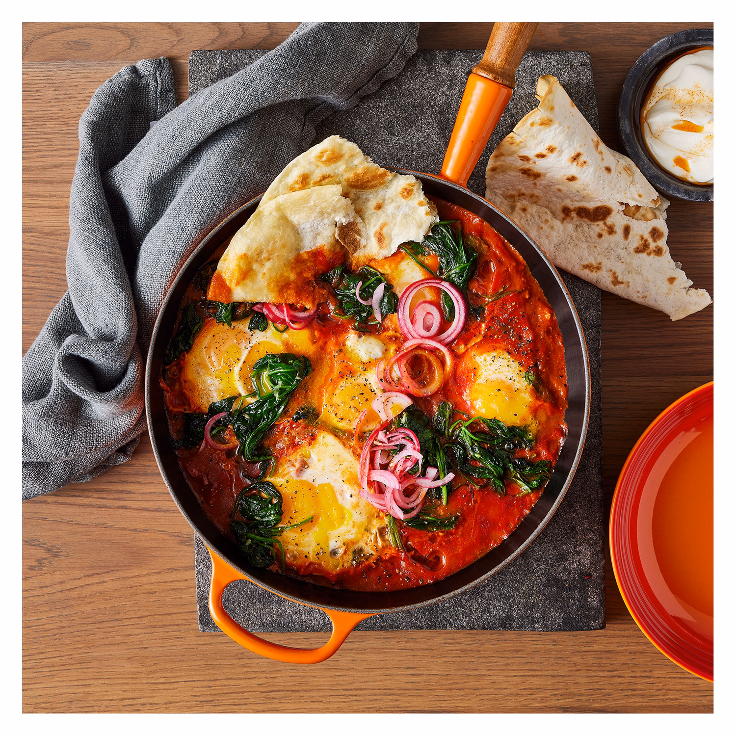 Signature Cast Iron Round Frying Pan 28cm