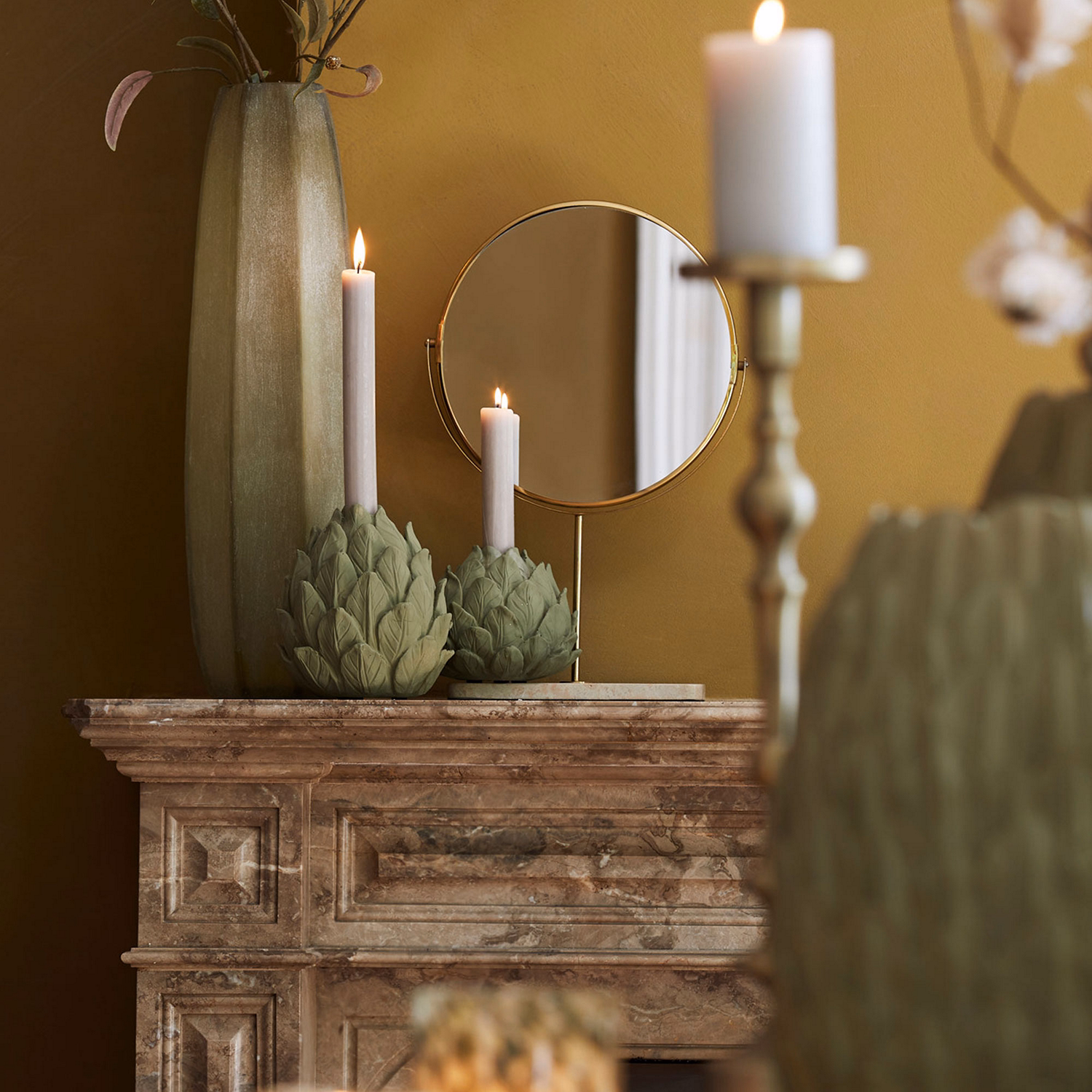 Riesco Mirror on Base Travertine Sand Gold