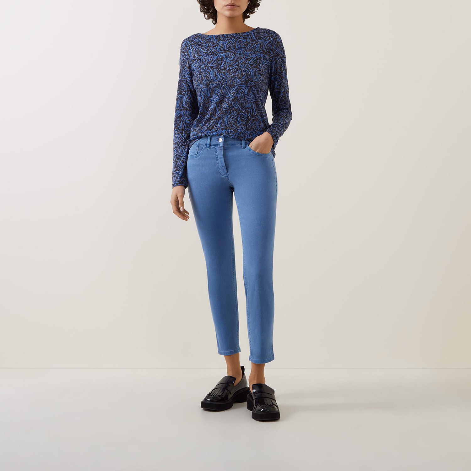 Mid-Rise Washed Slim Leg Jeans