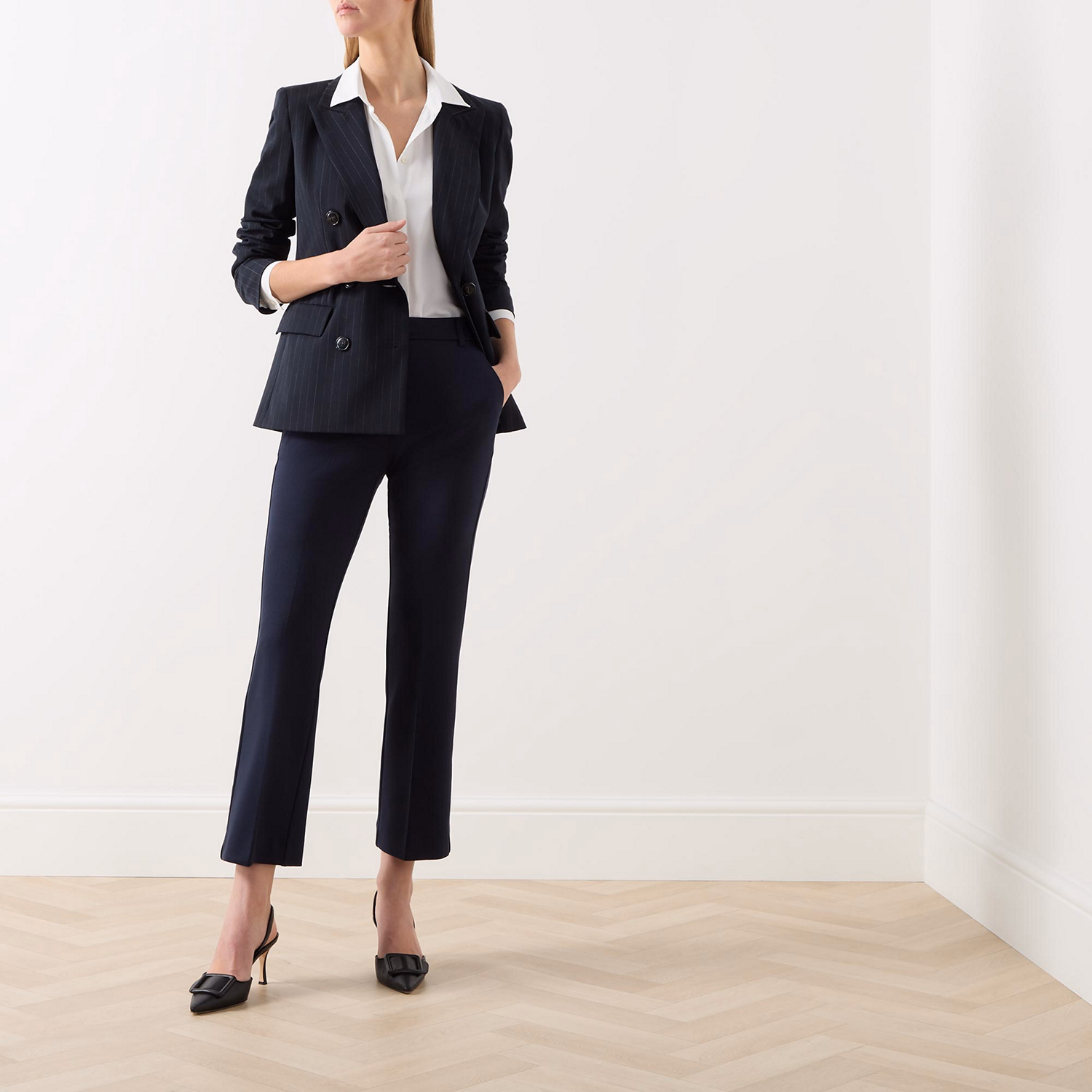 Muro Mid-Rise Straight Leg Trousers