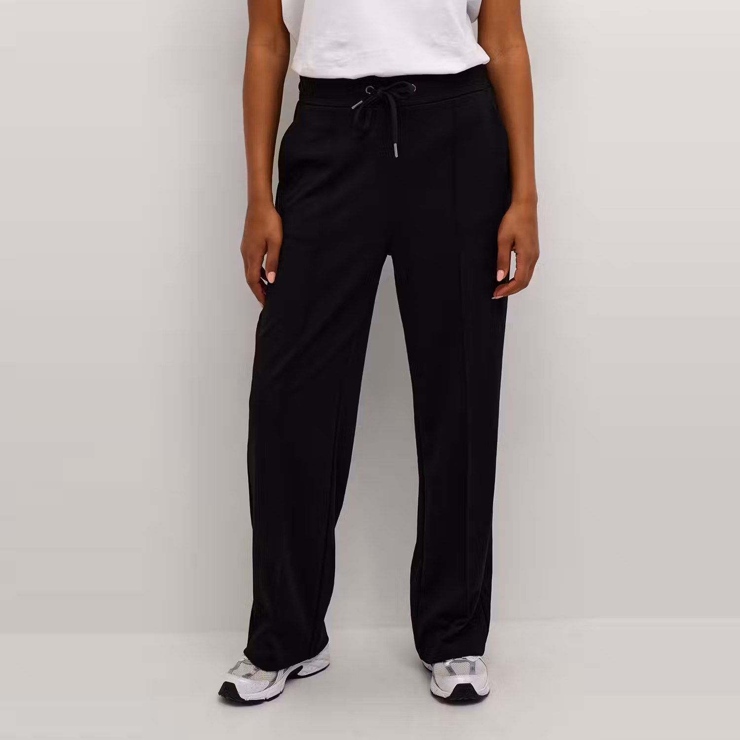 Jenny Mid-Rise Wide Leg Trousers