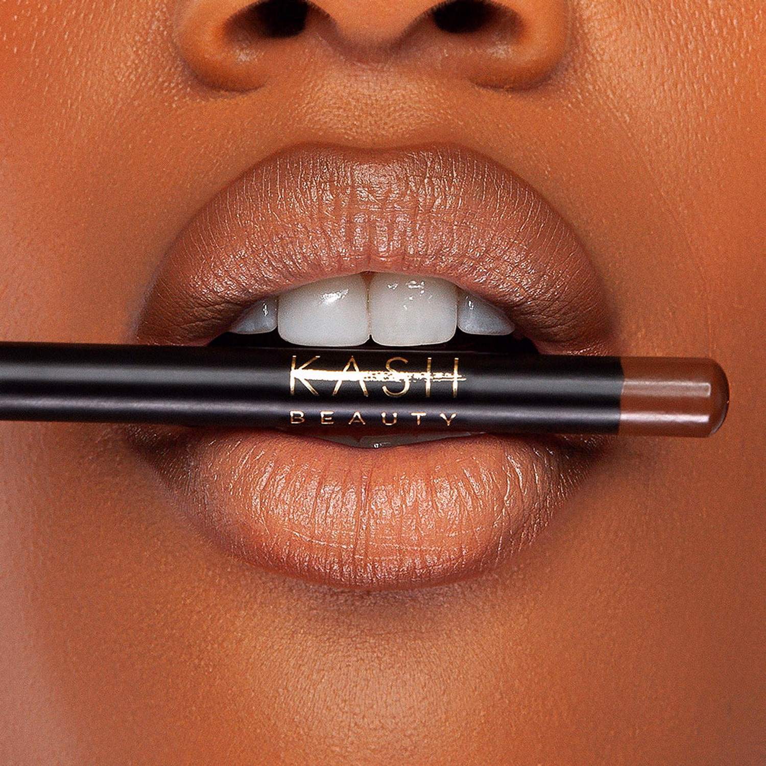 Modern Legacy Lip Liner