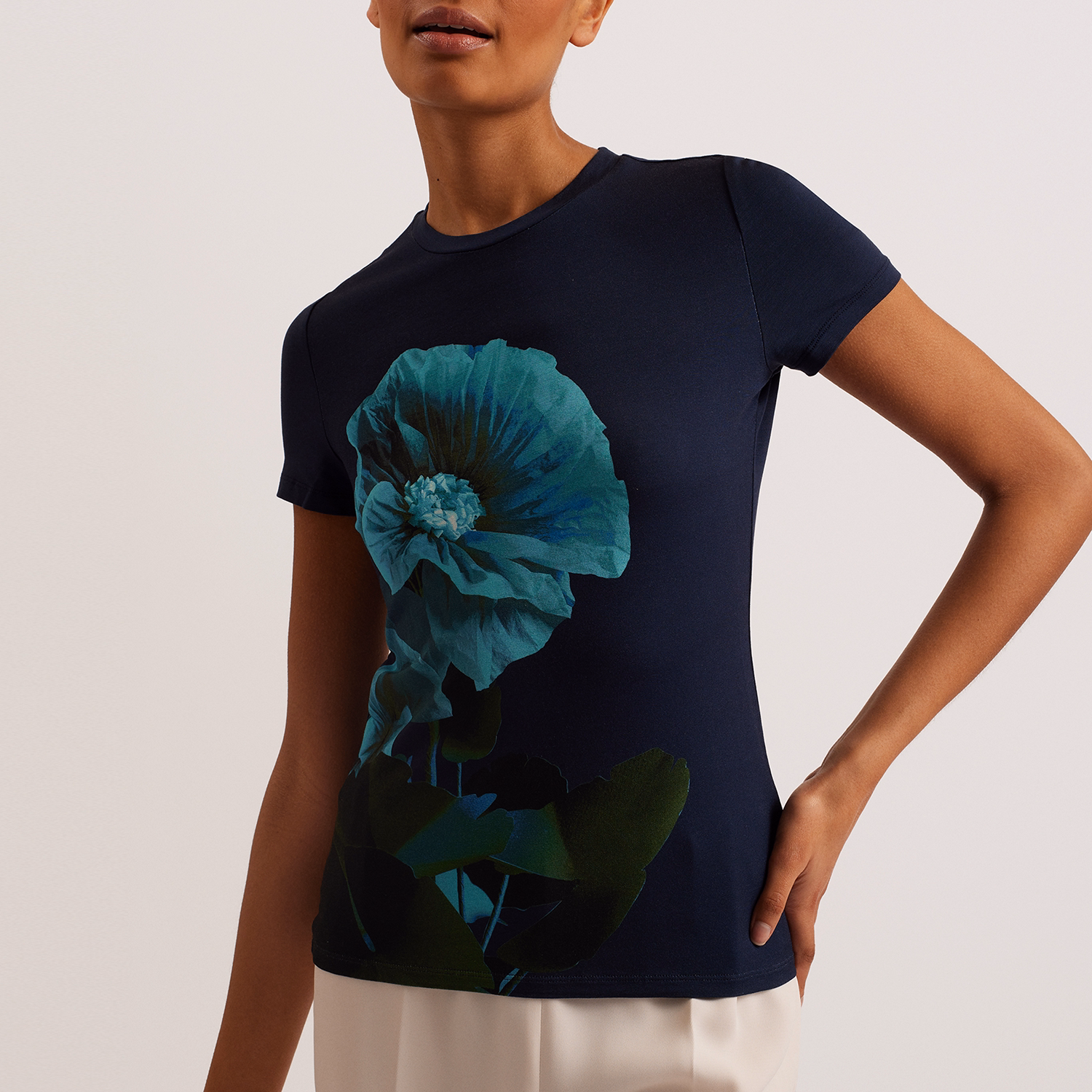 Meridi Floral T-Shirt