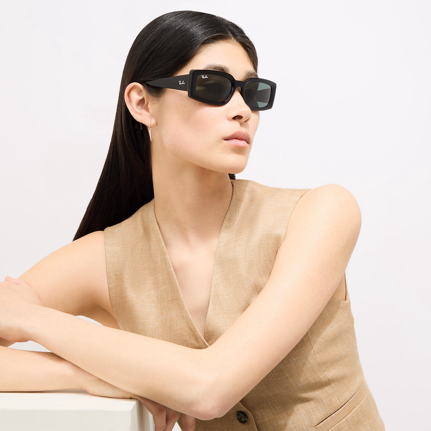 Pillow Sunglasses RB4395