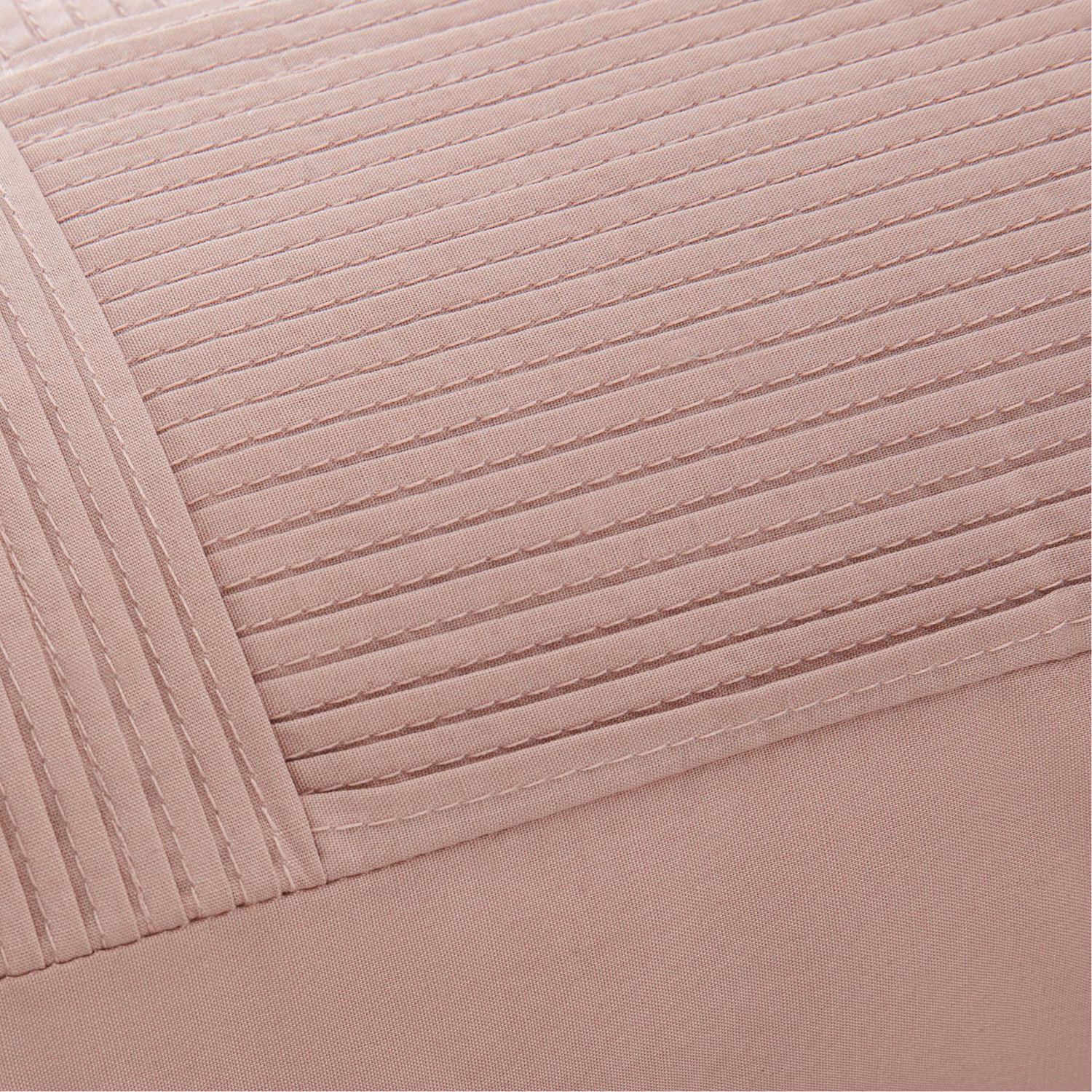 Brannen Cushion Chia