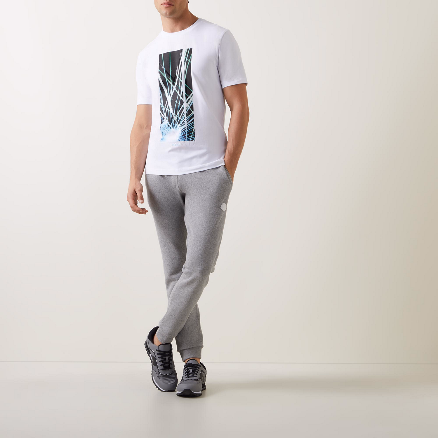 Tee6 Logo Graphic T-Shirt