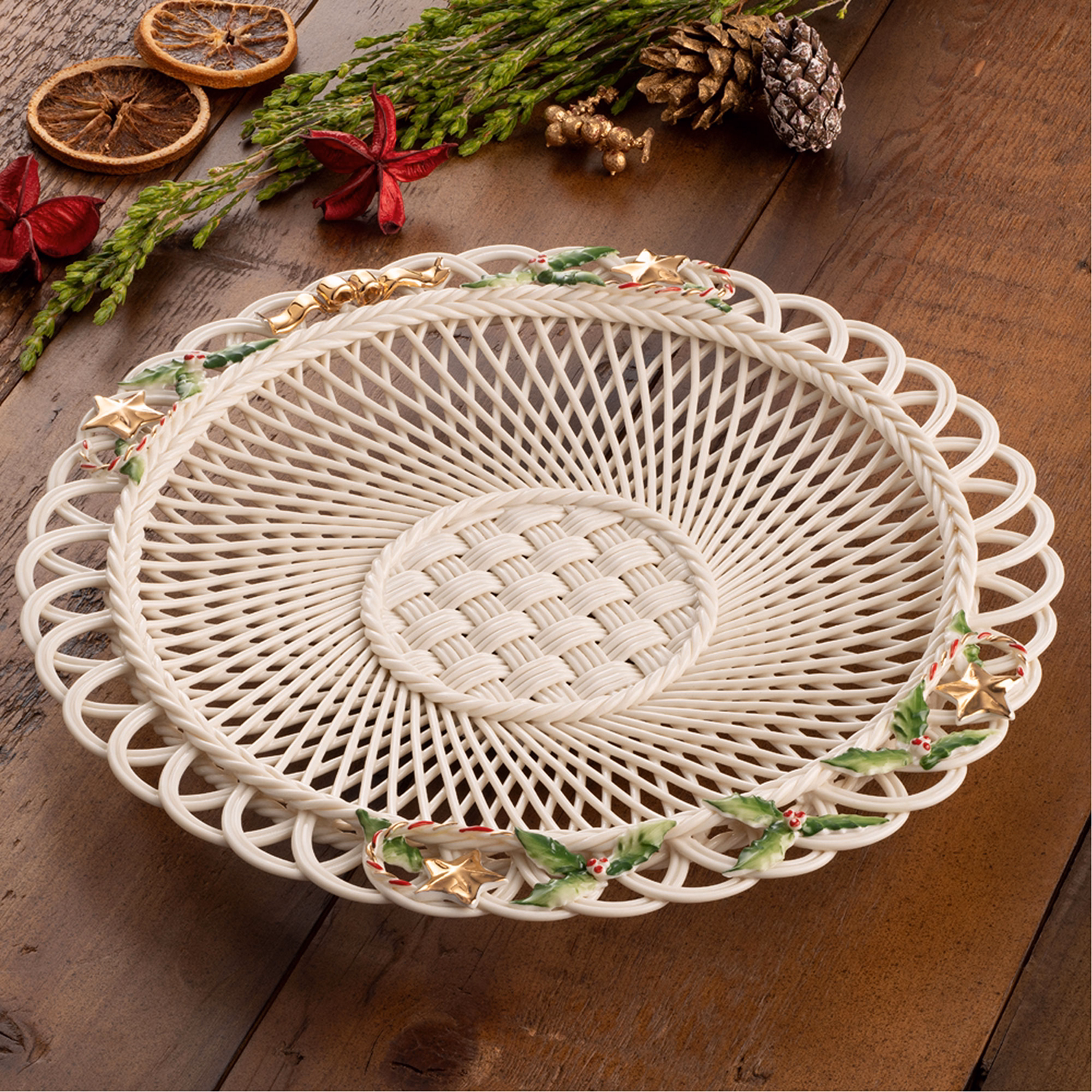 Holly Basketweave Plate