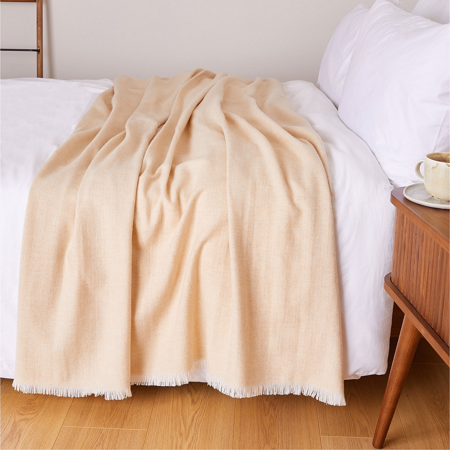 Extra Large Lambswool Throw Camel