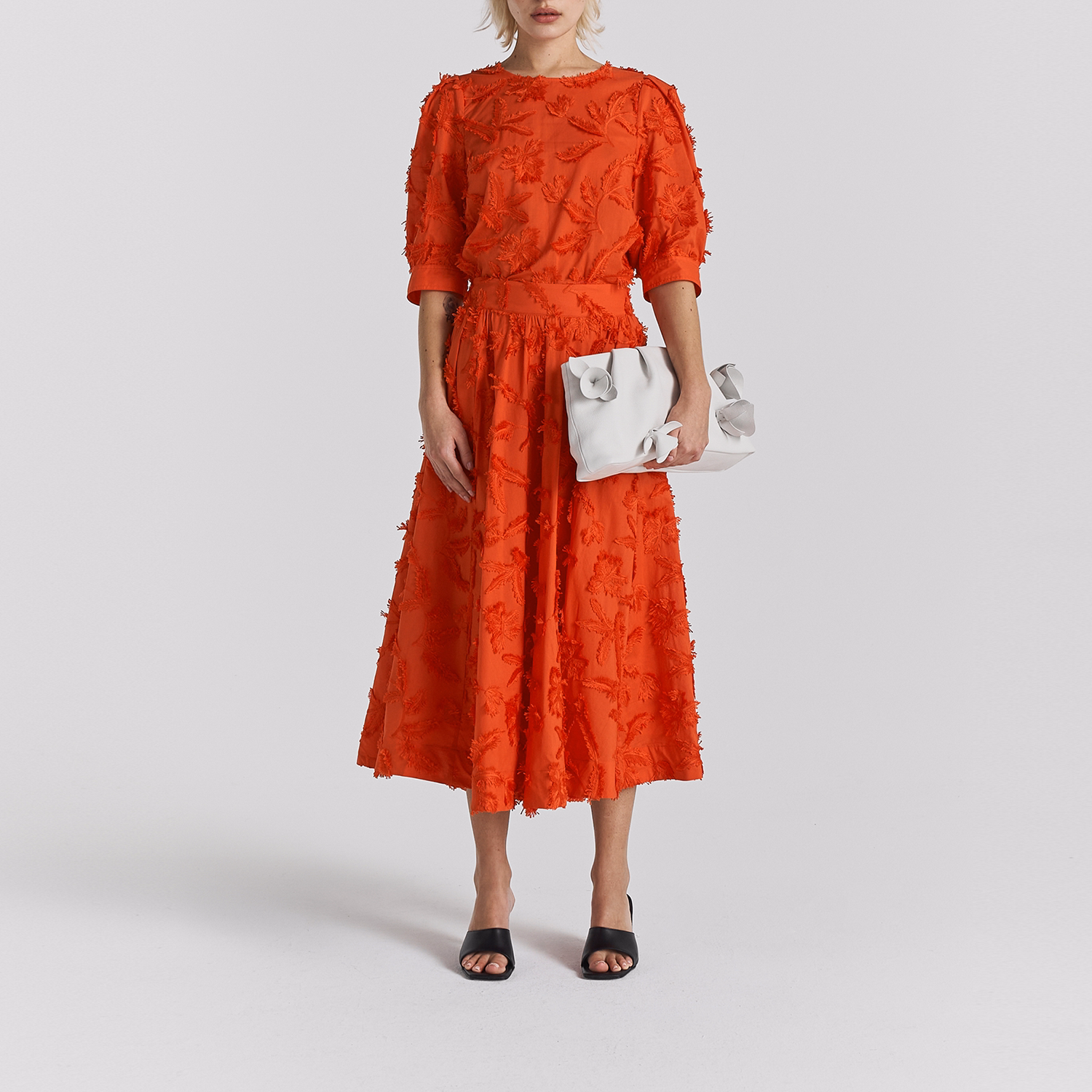 Meadow Embroidered Floral Skirt