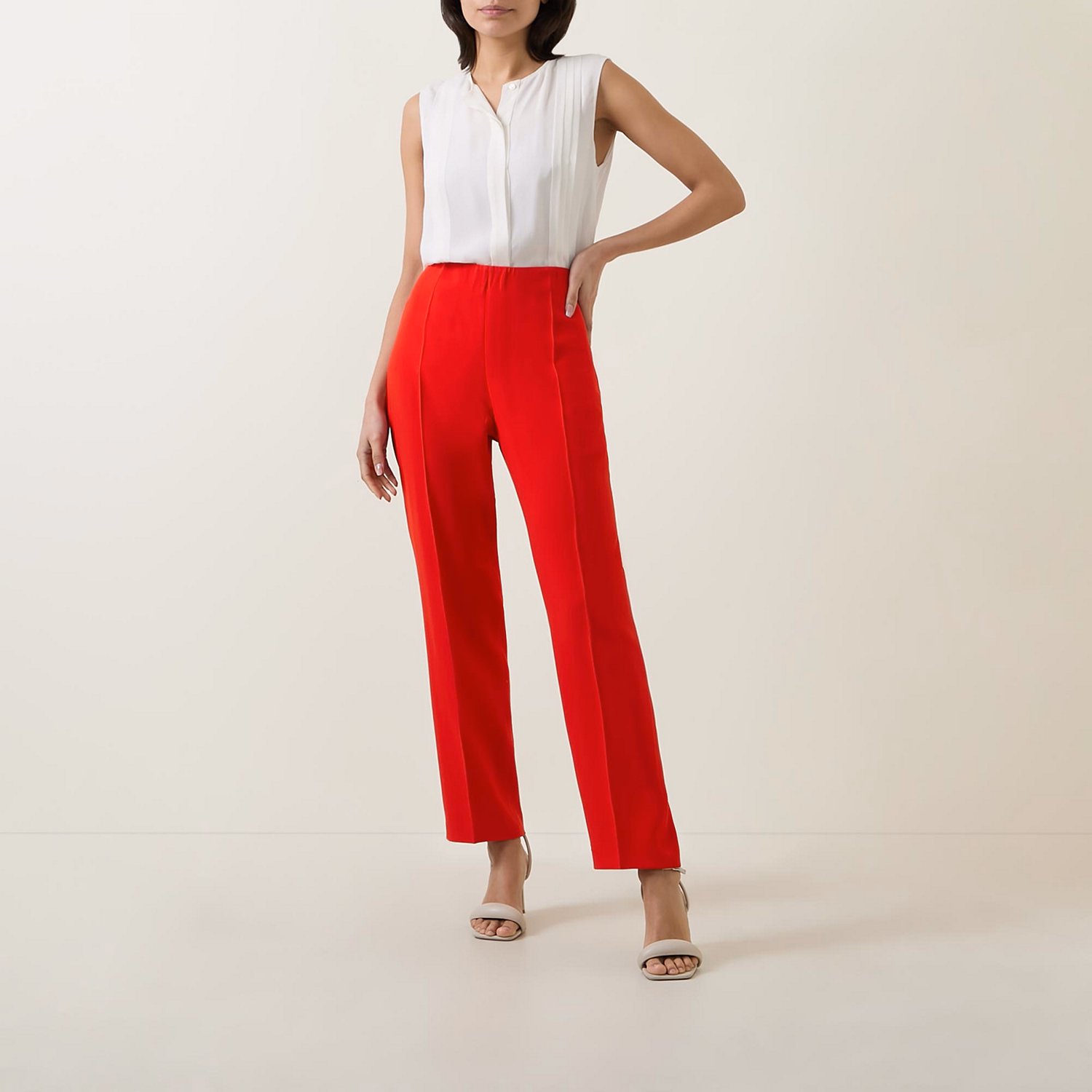 Relaxed Tapered Trousers