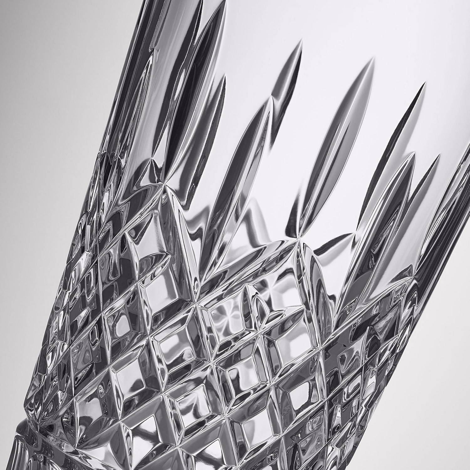 Lismore Vase 35cm 14in