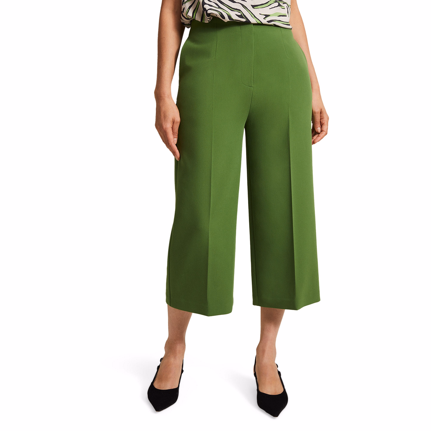 Aubrielle Cropped Wide Leg Trousers