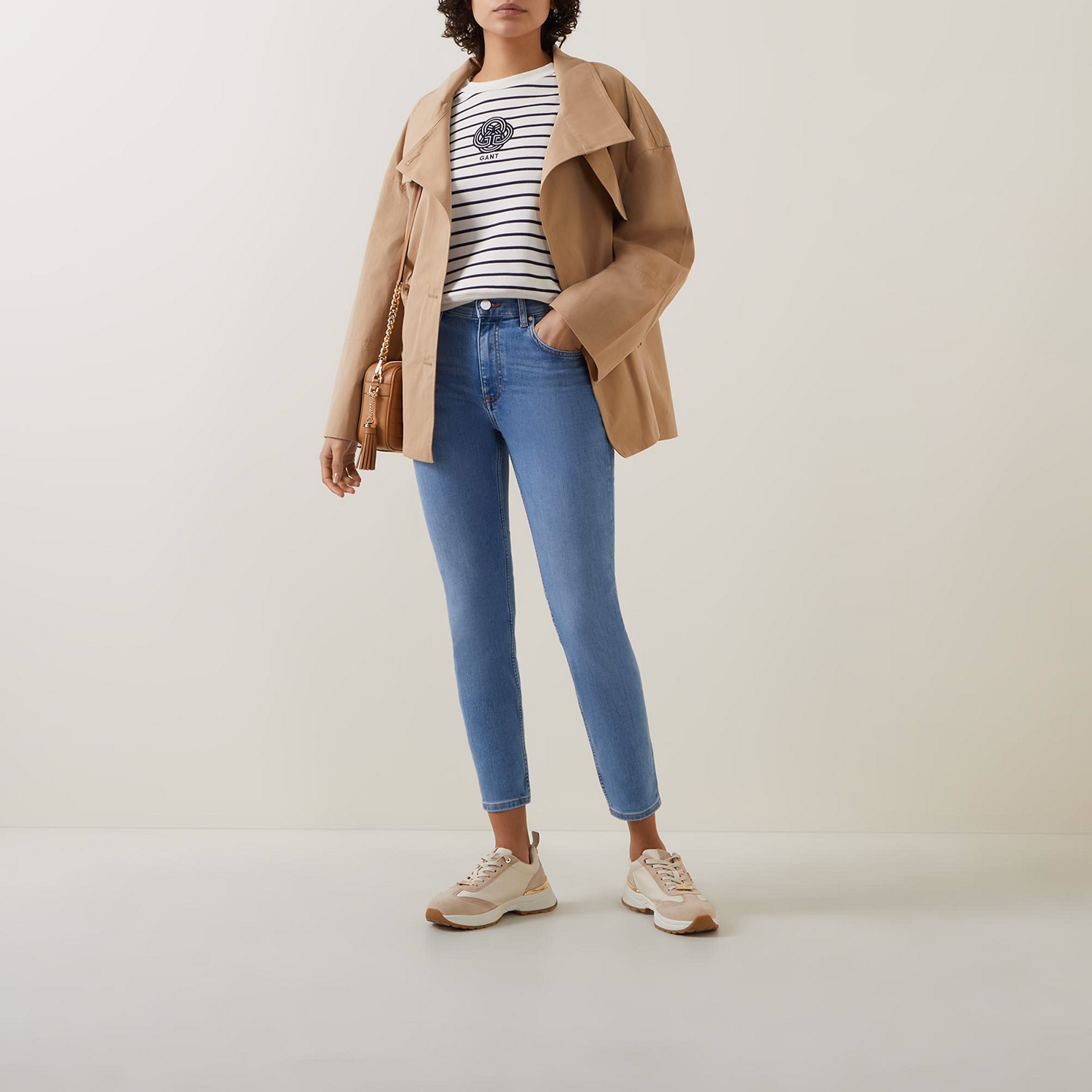 Mid-Rise Slim Leg Cropped Jeans