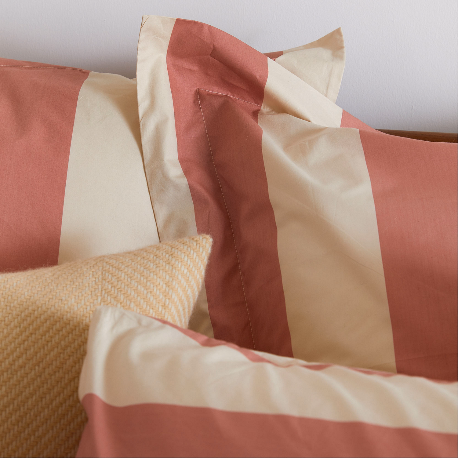 300 Thread Count Rose Wide Stripe Square Pillowcase