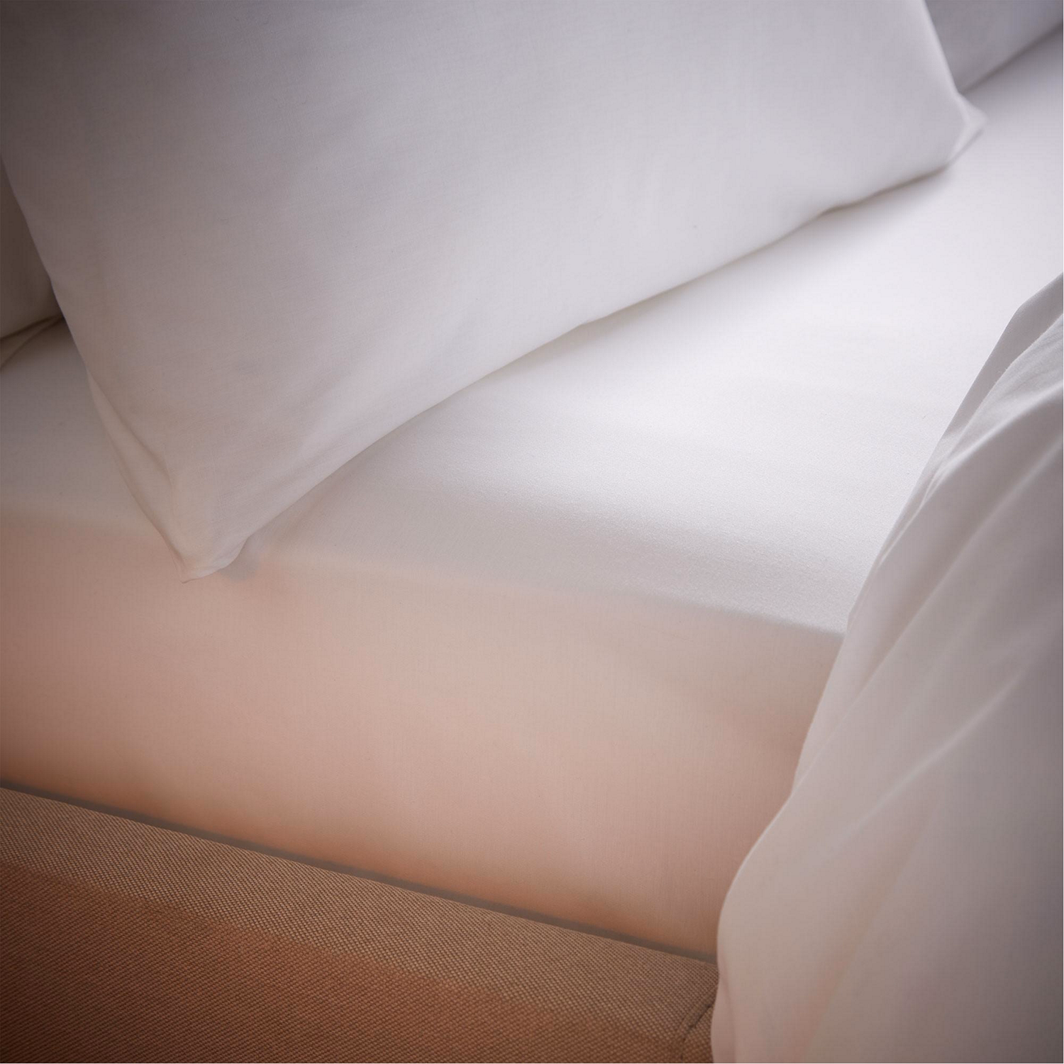 200 Thread Count Cooling Tencel Fitted Sheet White