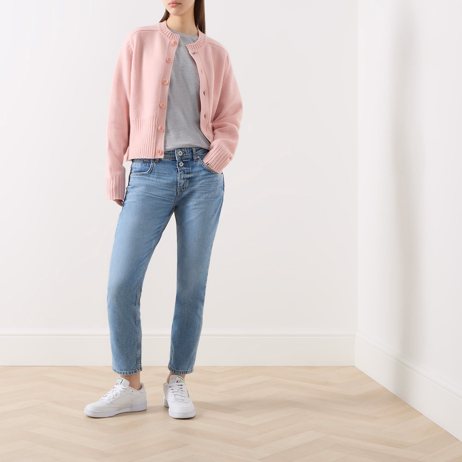 Mid-Rise Boyfriend Cropped Jeans