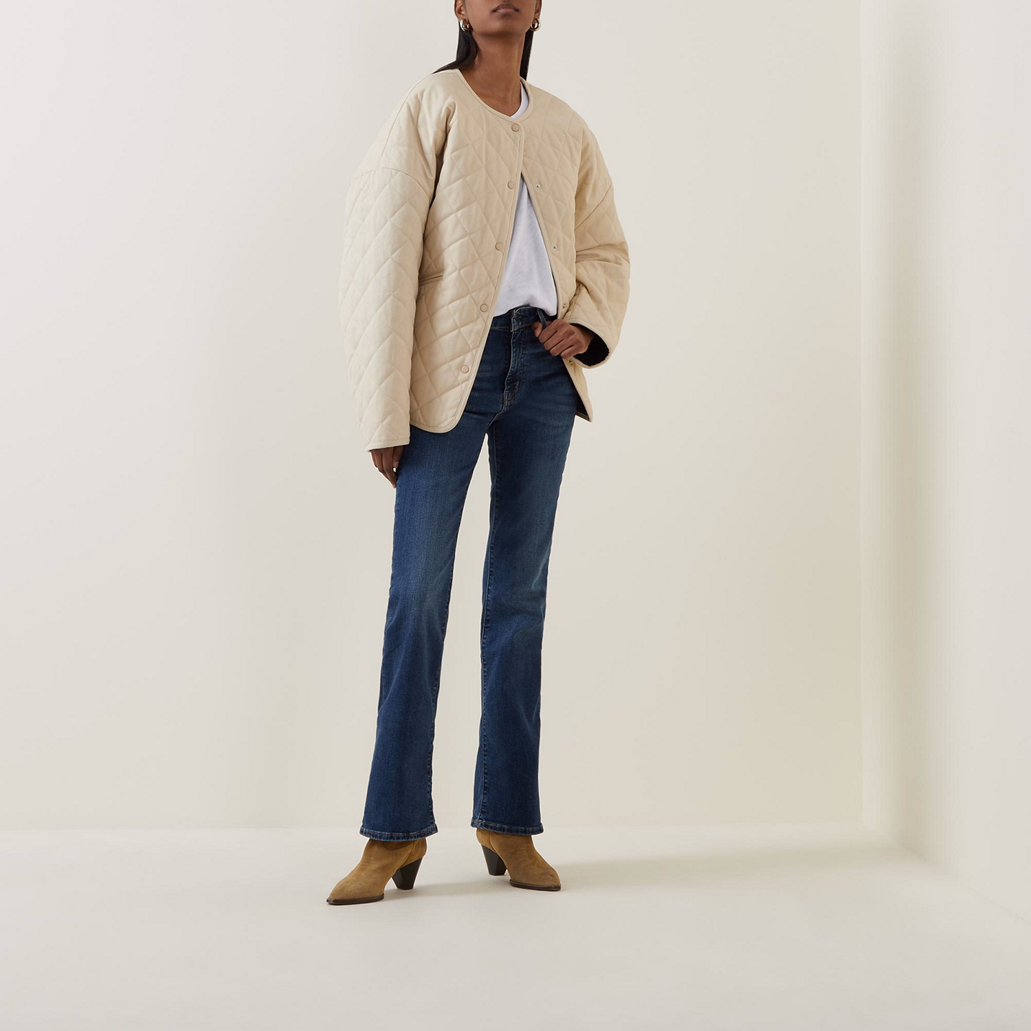 Levi's? 725? High-Rise Bootcut Jeans