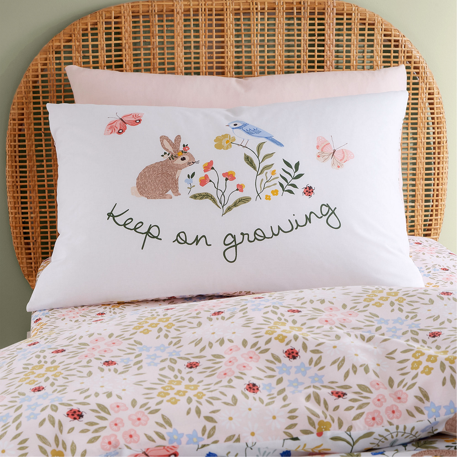 Garden Animals Fitted Sheet White