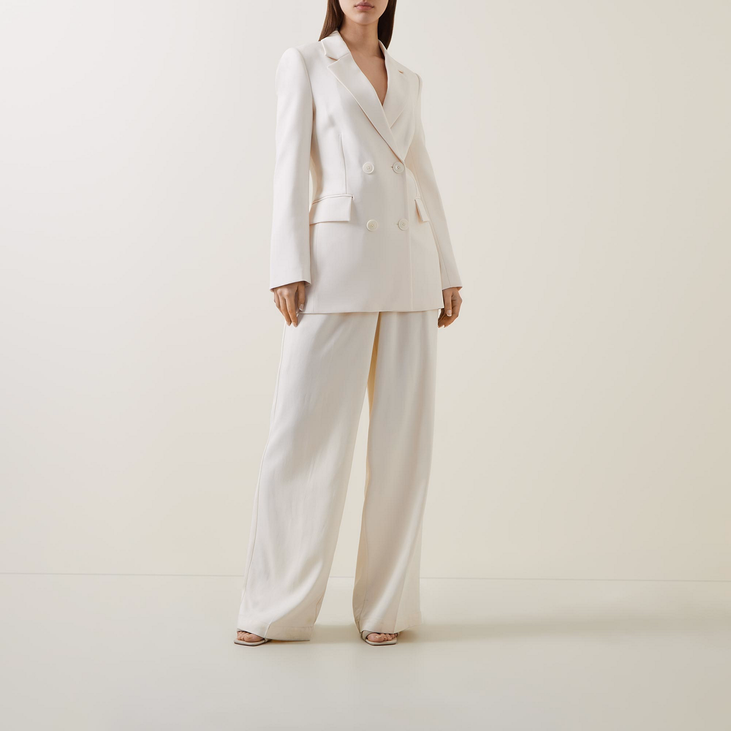 Zoma Double-Breasted Fitted Blazer