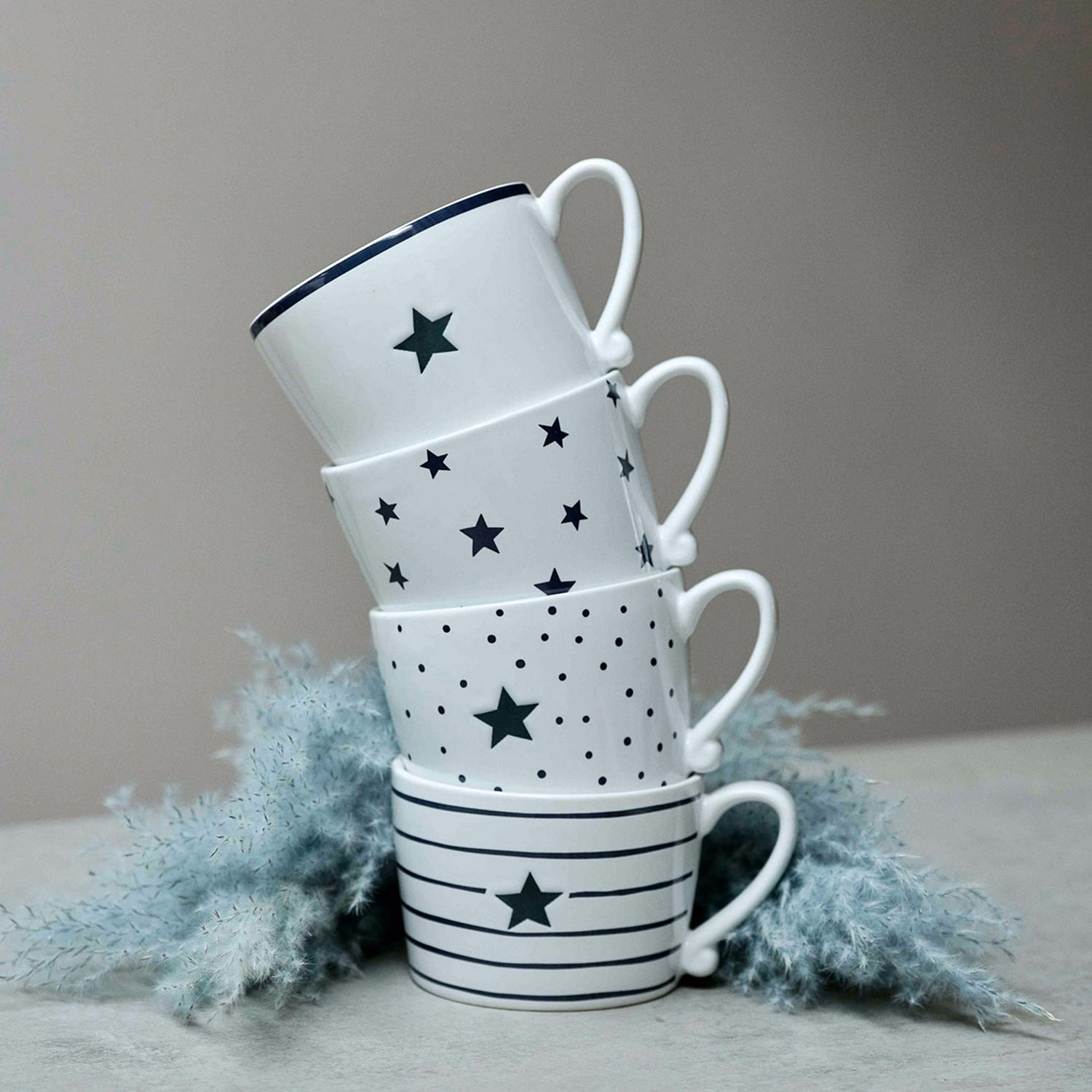 Hampton Star Set of Four Mugs