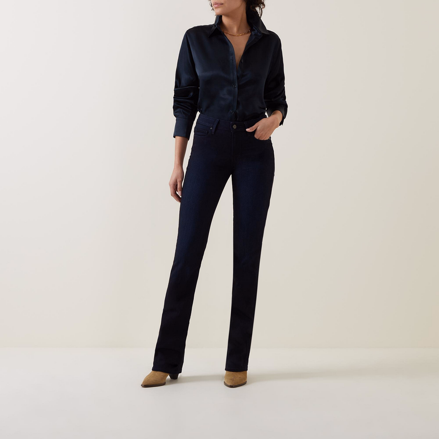 Manhattan Mid-Rise Bootcut Jeans