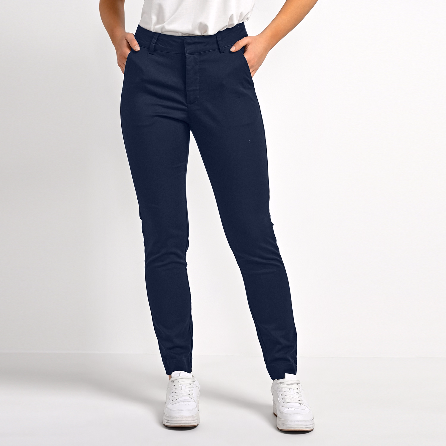 Lea Cropped Straight Leg Trousers
