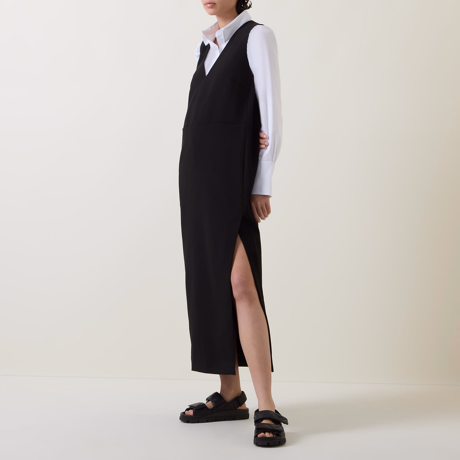 Zoma Sleeveless Dress