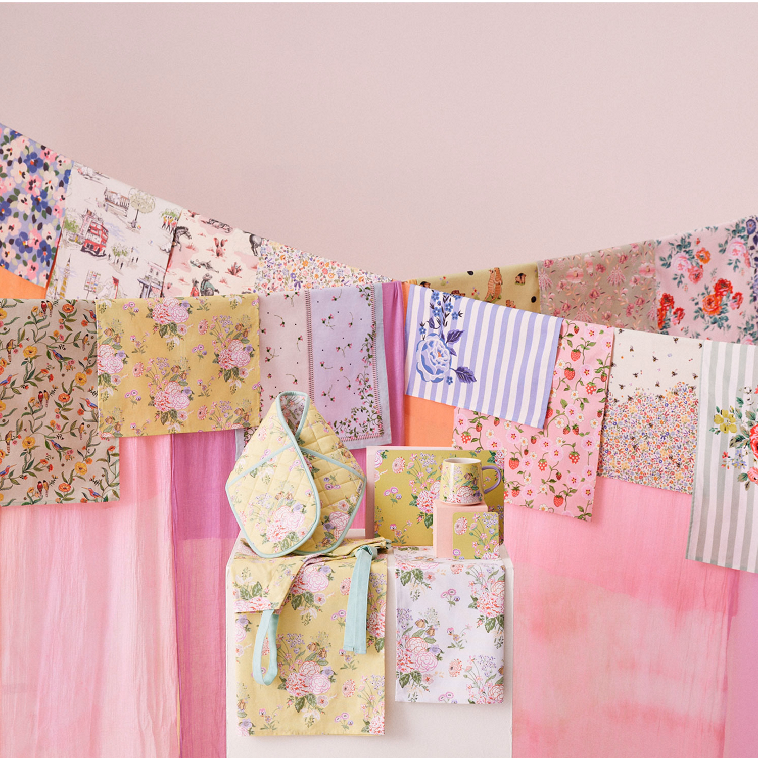 Floral Fields Easy Adjust Apron